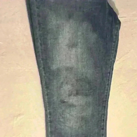 Studio Blue Jeans - Picture 5 of 6